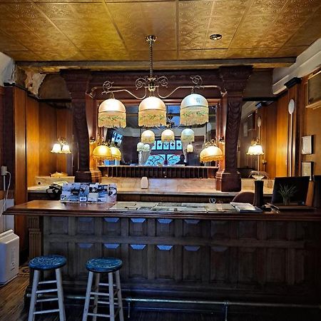 Van Gilder Hotel Seward Bagian luar foto