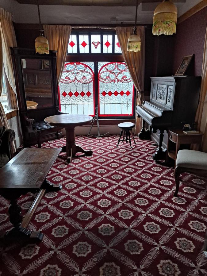 Van Gilder Hotel Seward Bagian luar foto